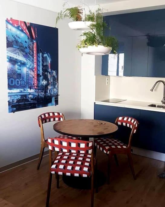 Apartamento Por Temporada Centro Diseno Мадрид Екстериор снимка