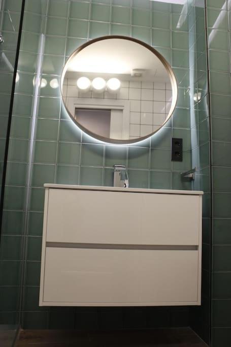 Apartamento Por Temporada Centro Diseno Мадрид Екстериор снимка